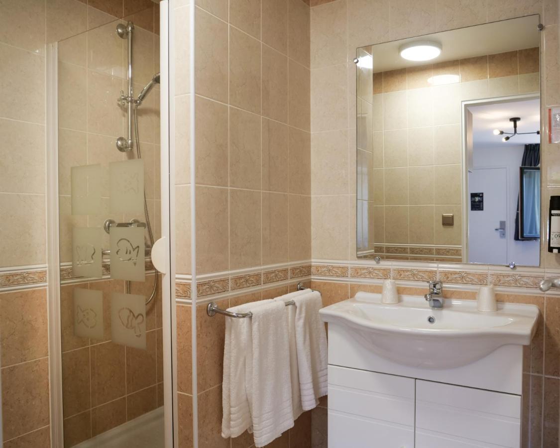 Motel 991 Viviers-du-Lac Ngoại thất bức ảnh