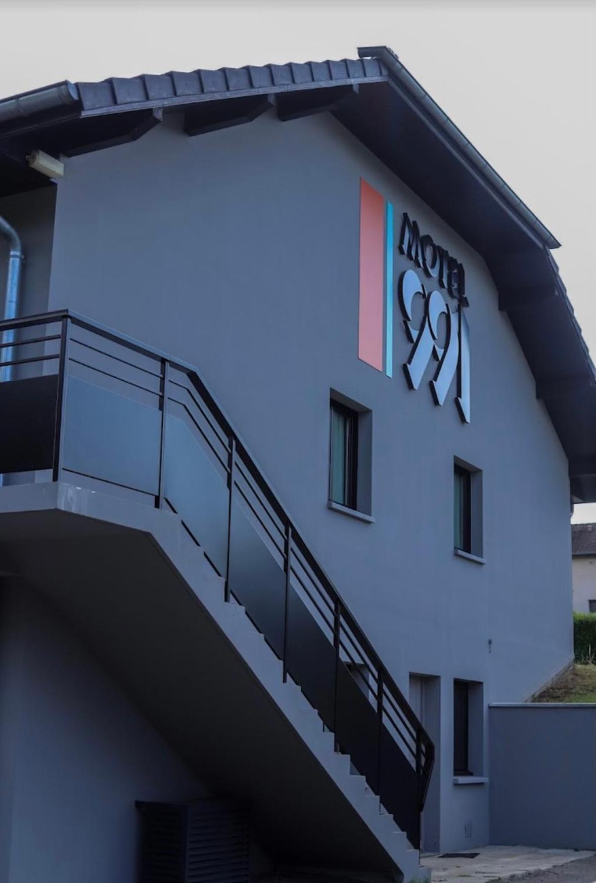 Motel 991 Viviers-du-Lac Ngoại thất bức ảnh